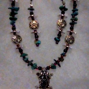Native American Necklace with Earrings